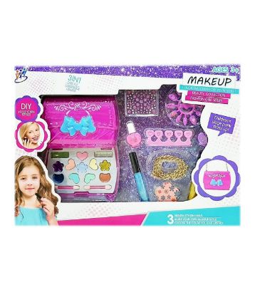 صورة حقيبة مكياج ومجموعة أظافر اصنعي أسلوبك الخاص!